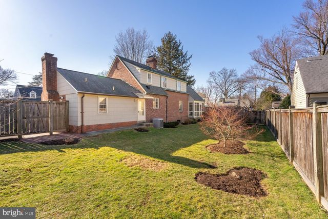 $825,000 | 200 Williamsburg Drive, Silver Spring, MD 20901