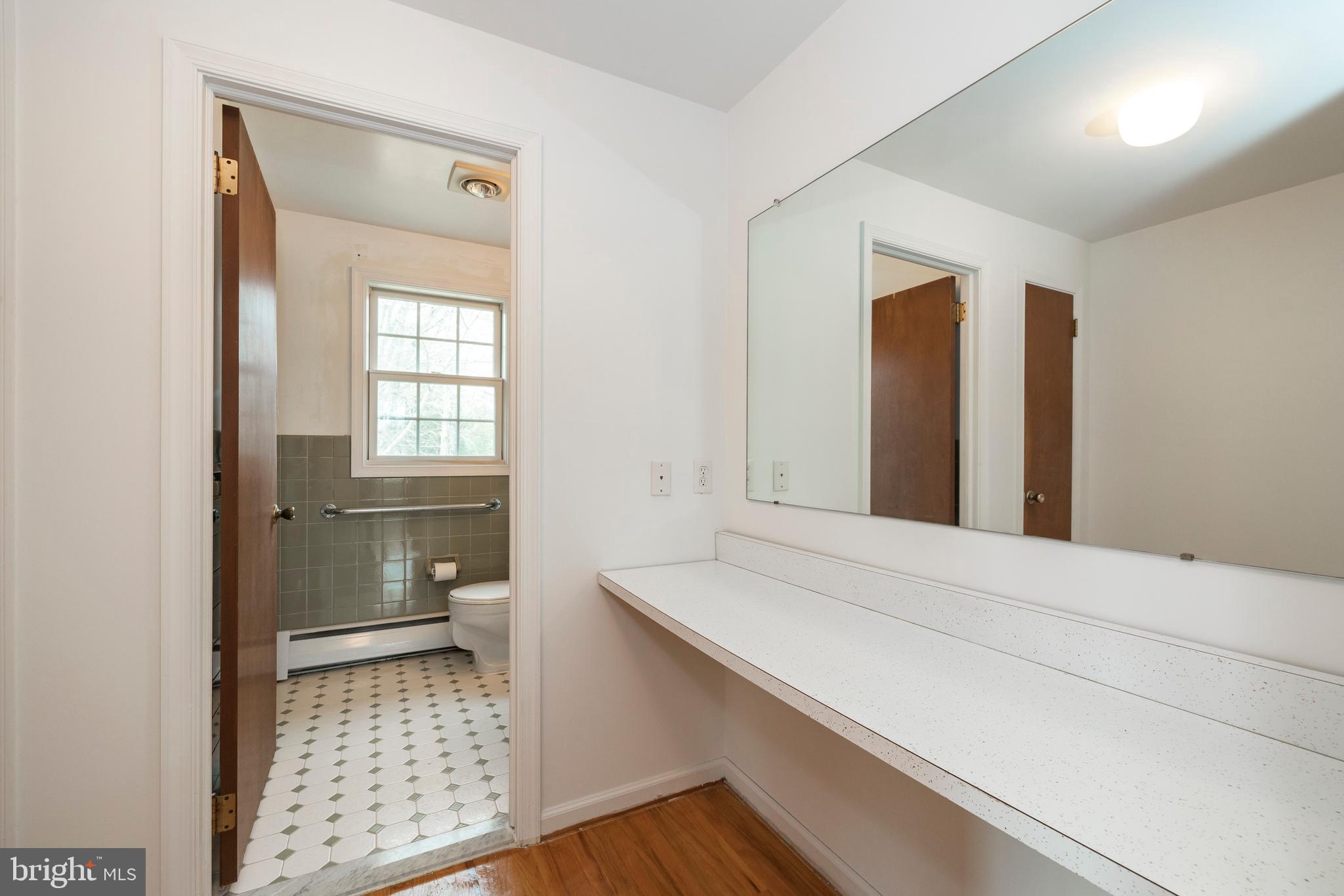 11 Moores Road Malvern, PA 19355 - Photo 19 of 39 Master Dressing Room