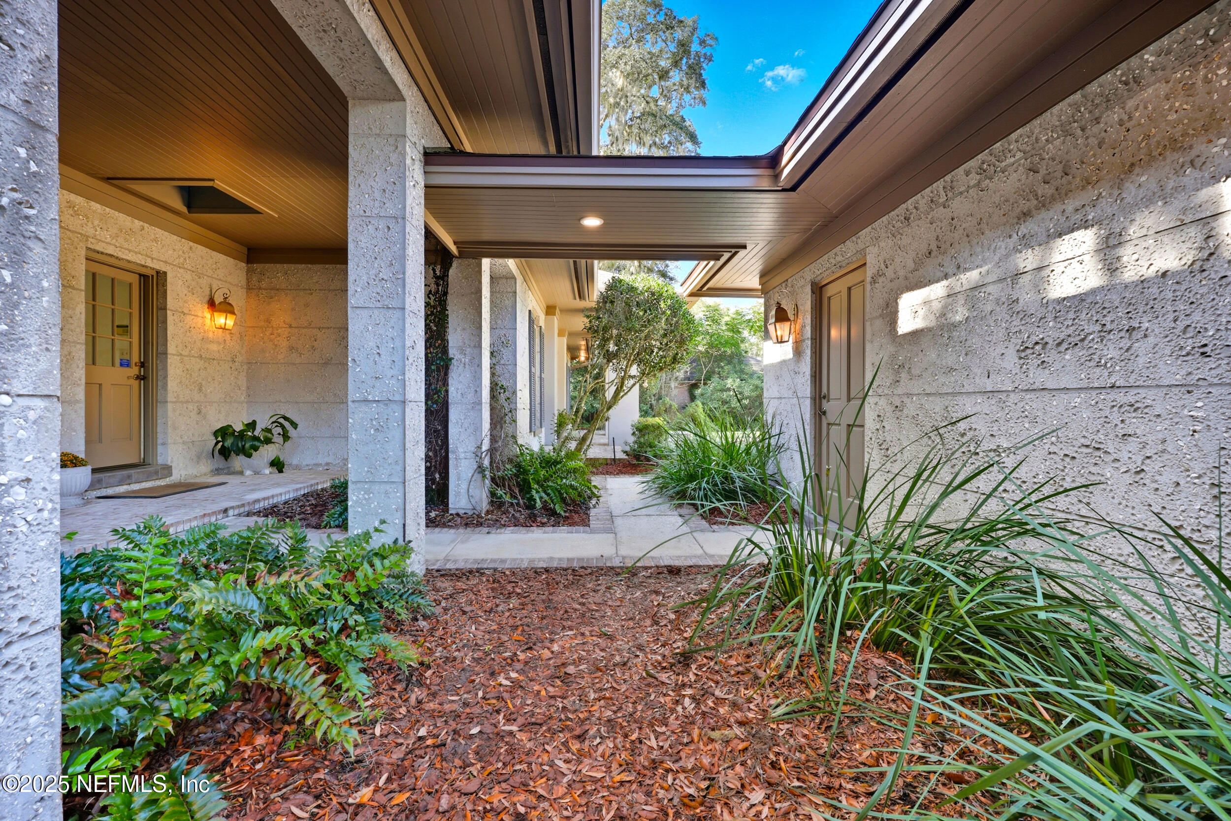 2732 Beauclerc Road Jacksonville, FL 32257 - Photo 54 of 78 SIDE COURTYARD