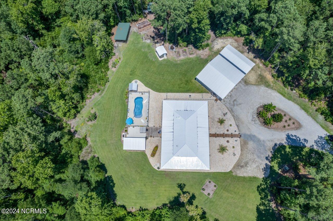216 West Firetower Road Swansboro, NC 28584 - Photo 11 of 64 11
