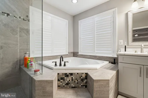 $5,300 | 3943 Highland Oaks Drive, Fairfax, VA 22033