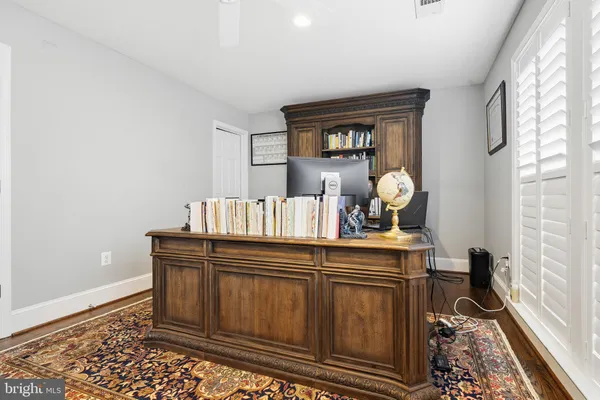 $5,300 | 3943 Highland Oaks Drive, Fairfax, VA 22033