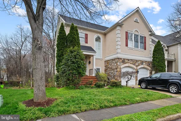 $5,300 | 3943 Highland Oaks Drive, Fairfax, VA 22033