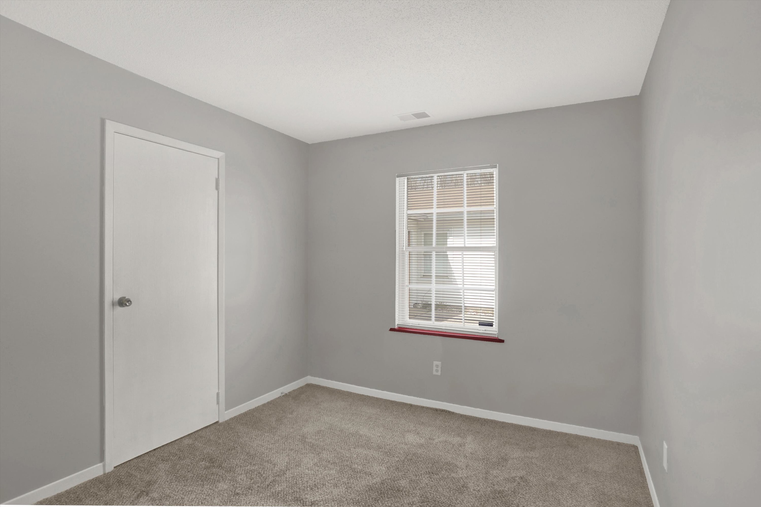 6834 Georgetown Road Indianapolis, IN 46268 - Photo 21 of 26 Gallery Image 21