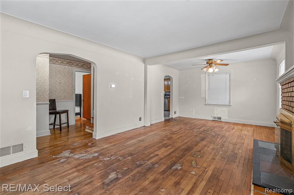 7173 Porter Road Grand Blanc, MI 48439 - Photo 12 of 35