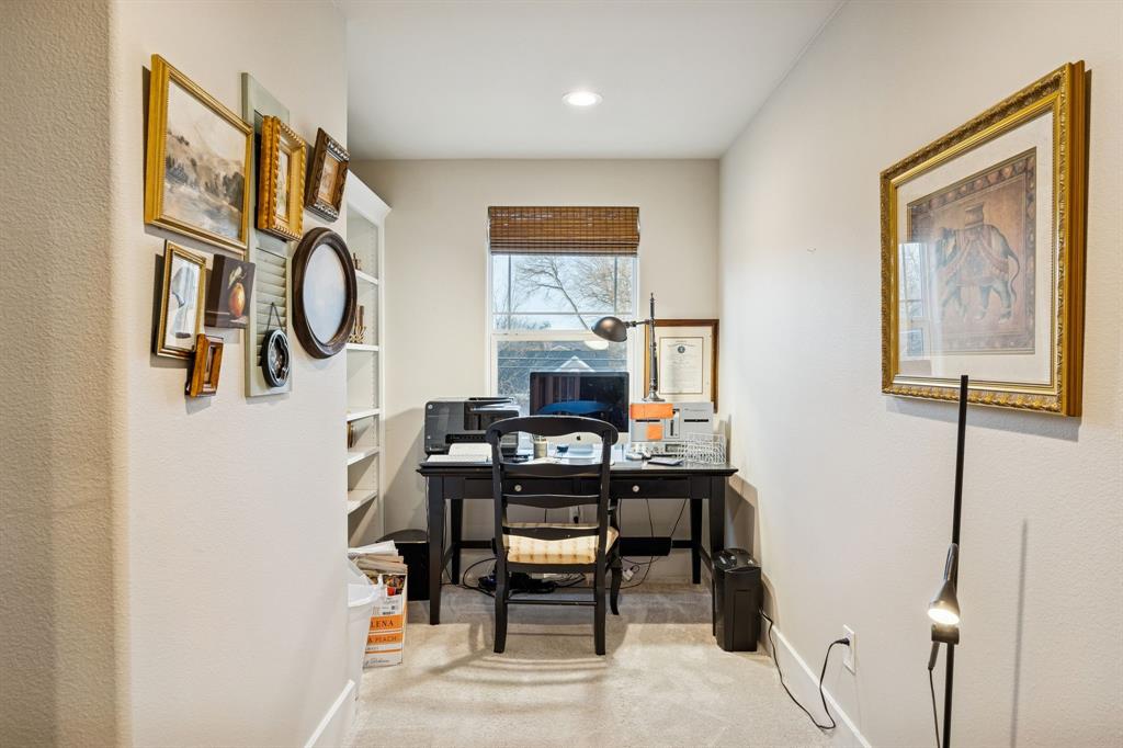 1309 Howell Street McKinney, TX 75069 - Photo 24 of 32 a workspace with furniture and window