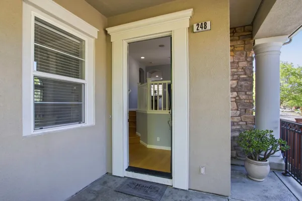 $1,199,000 | 248 Vista Roma Way, San Jose, CA 95136