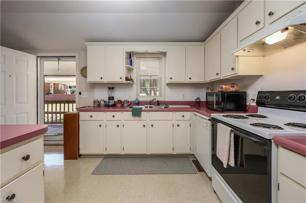 3621 Carl Allred Road Franklinville, NC 27248 - Photo 41 of 48