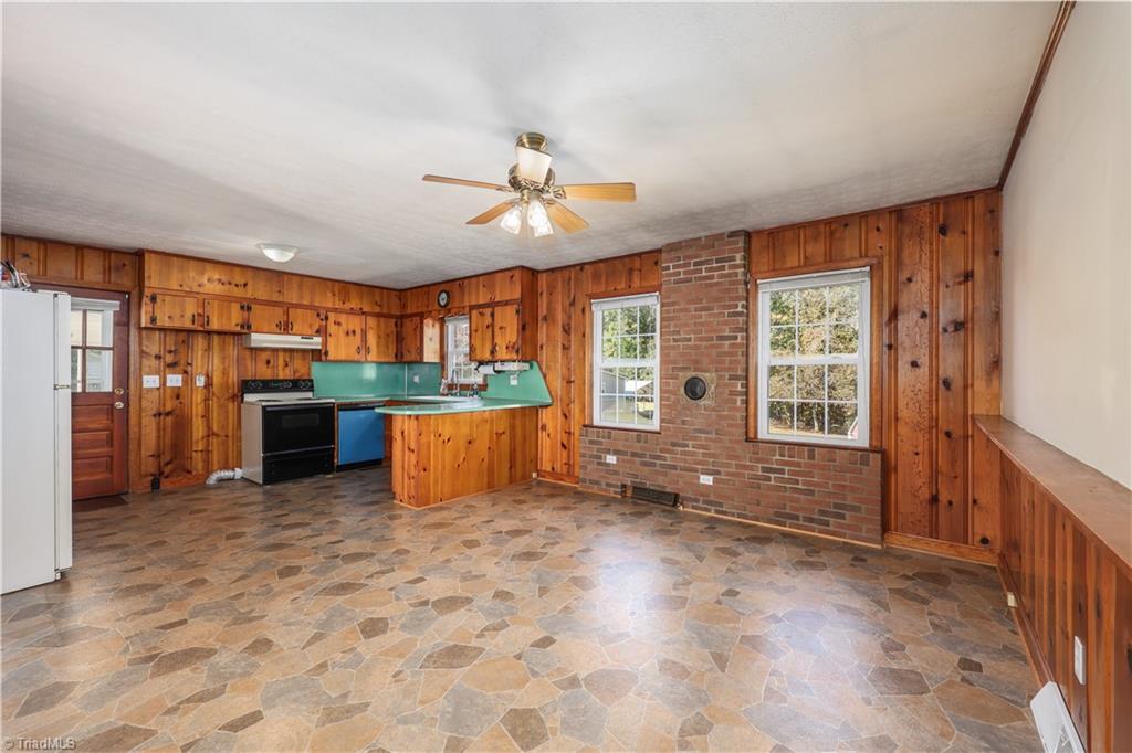 3621 Carl Allred Road Franklinville, NC 27248 - Photo 8 of 48