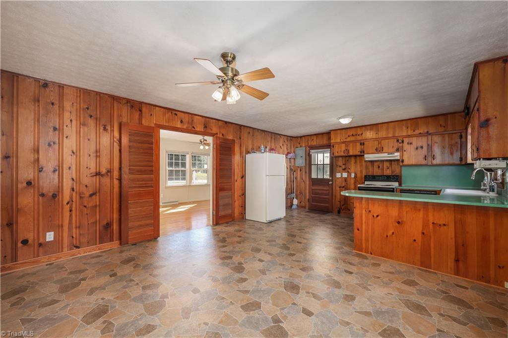 3621 Carl Allred Road Franklinville, NC 27248 - Photo 9 of 48