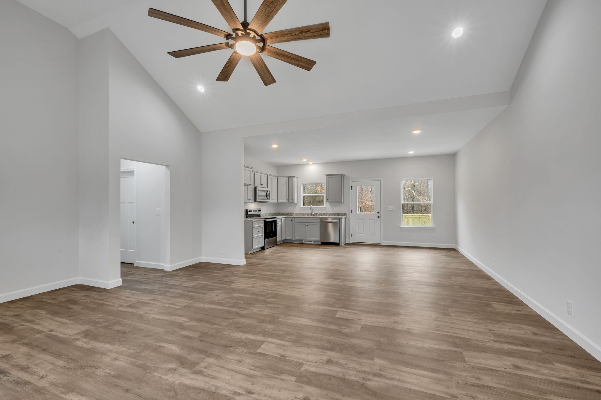 1069 Old County House Road Charlotte, TN 37036 - Photo 2 of 43 STATEMENT MAKING Home w/ Fabulous Open Concept Design