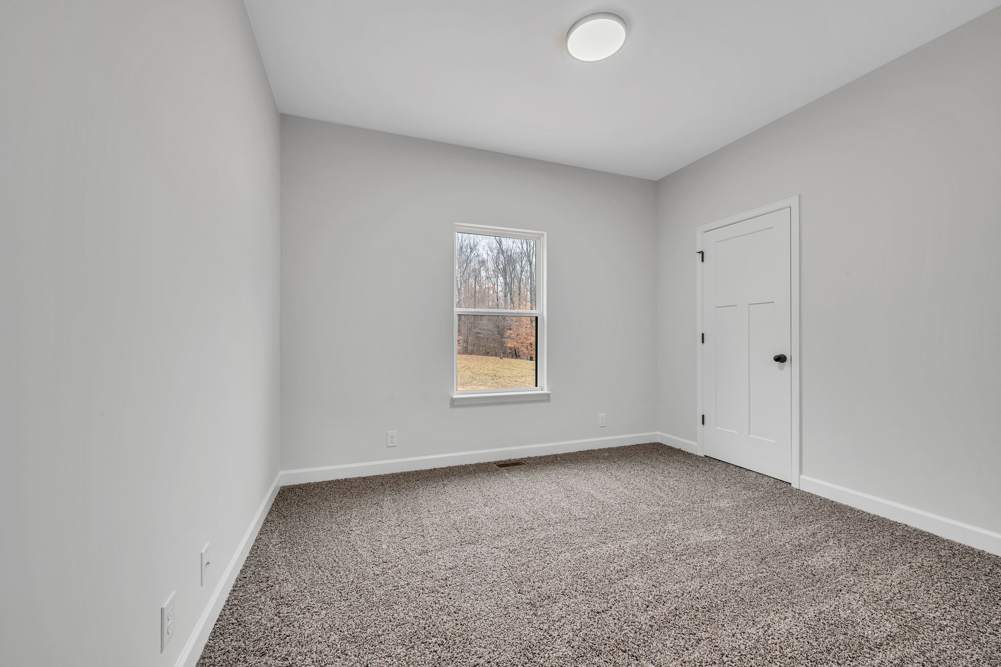 1069 Old County House Road Charlotte, TN 37036 - Photo 21 of 43 UPGRADED Carpet in All Bedrooms