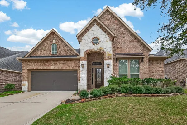$560,000 | 5423 Mason Mountain Lane, Houston, TX 77059