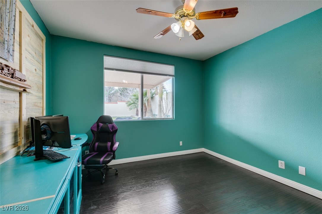 10233 Red Bridge Avenue Las Vegas, NV 89134 - Photo 14 of 19