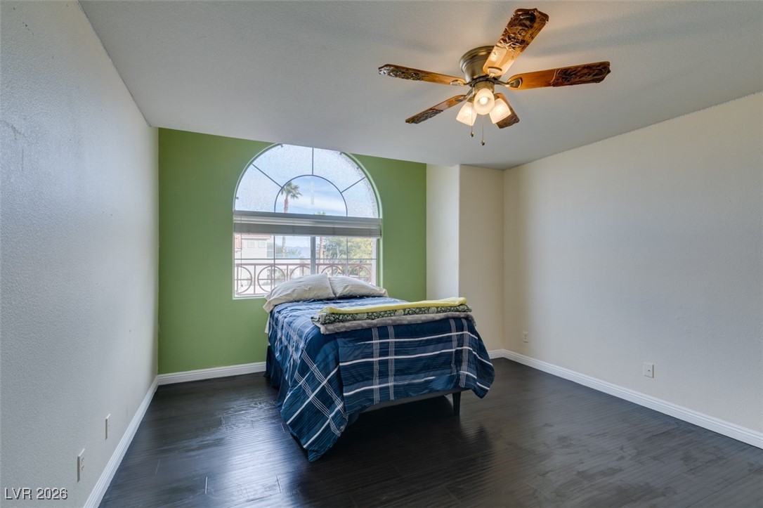 10233 Red Bridge Avenue Las Vegas, NV 89134 - Photo 15 of 19