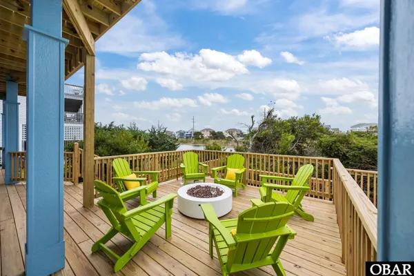 $800,000 | 41155 Channel Court, Unit 717, Avon, NC 27915