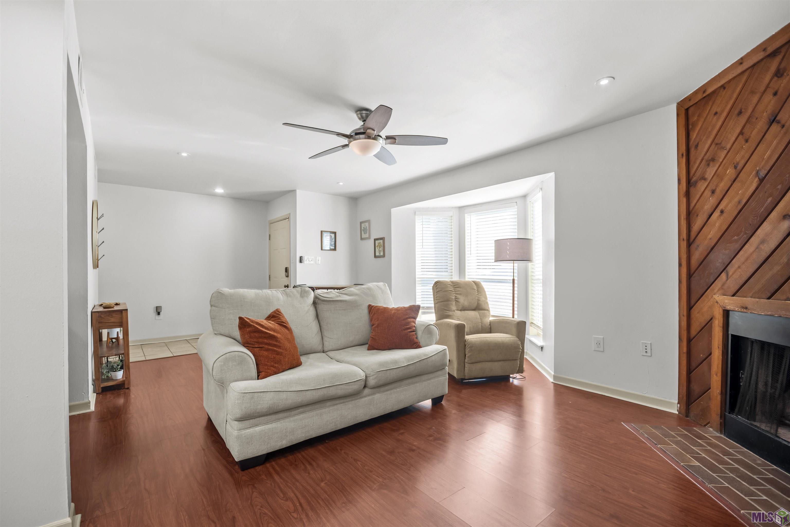 1923 Brightside Drive, Unit C Baton Rouge, LA 70820 - Photo 3 of 13
