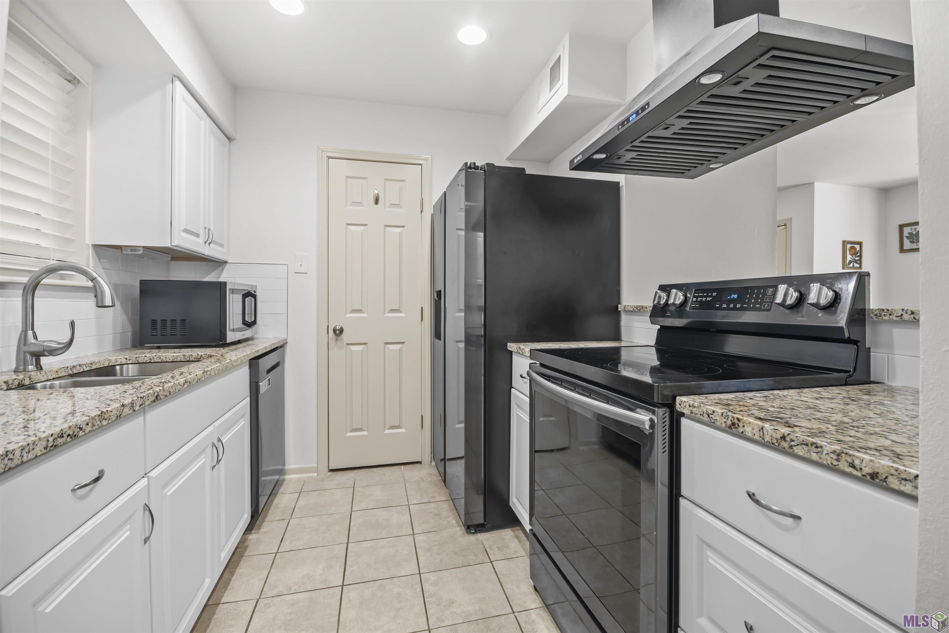1923 Brightside Drive, Unit C Baton Rouge, LA 70820 - Photo 7 of 13