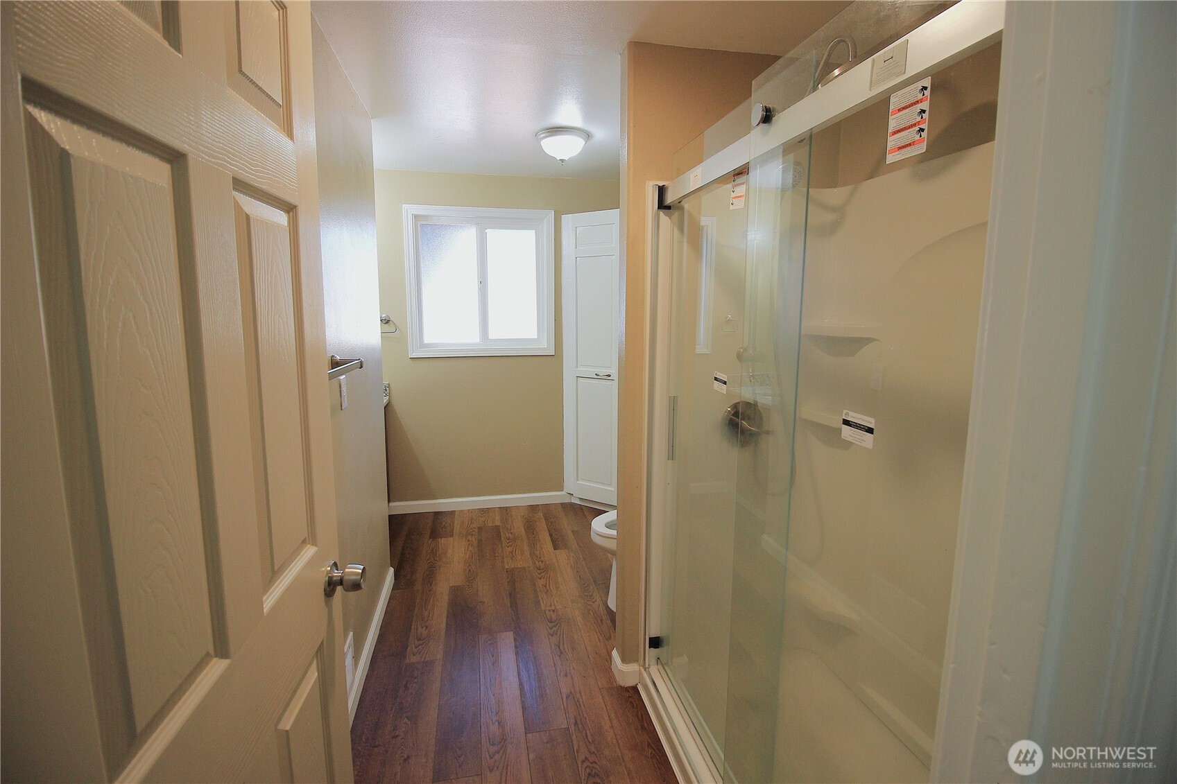 18004 110th Avenue Southeast Renton, WA 98055 - Photo 8 of 27 Gallery Image 8