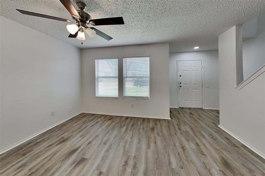 7900 Canoe Ridge Lane Denton, TX 76210 - Photo 2 of 21