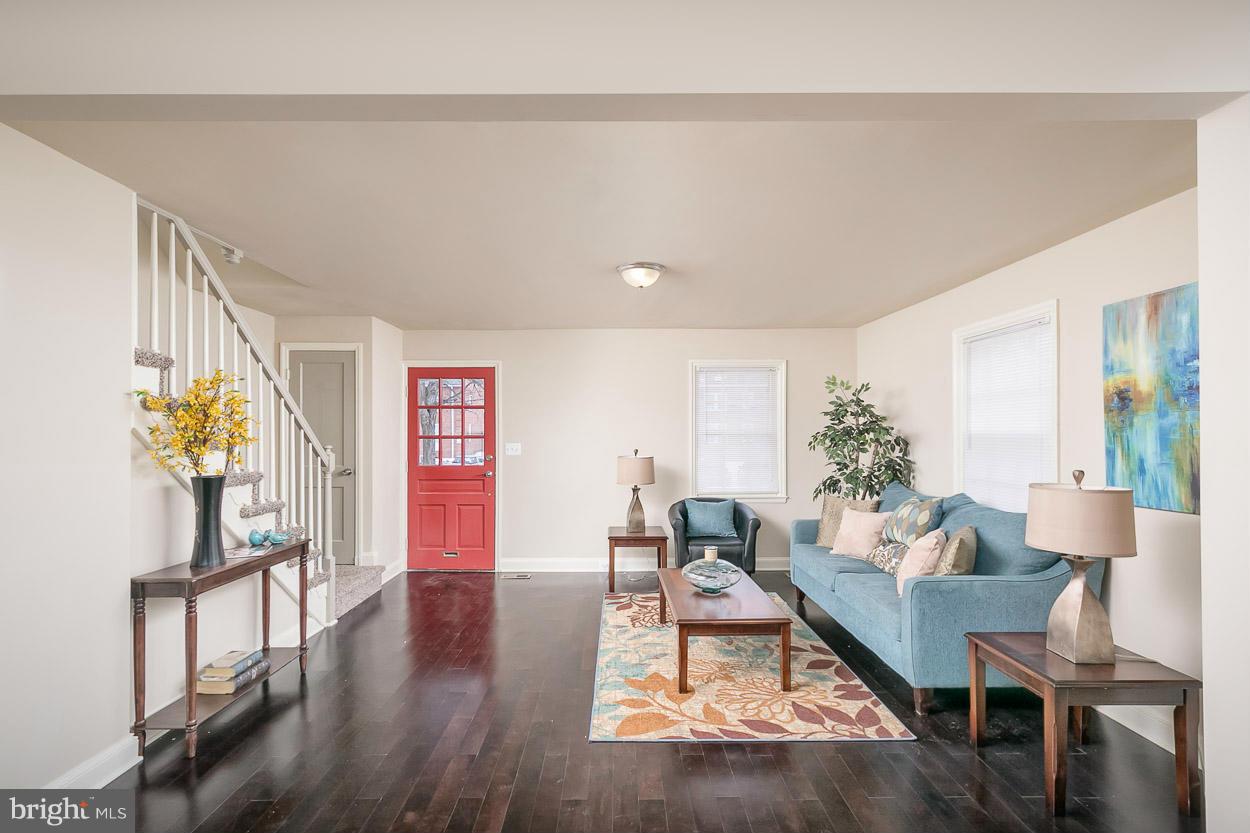 4208 Kelway Road Baltimore, MD 21218 - Photo 9 of 20 Interior (General)