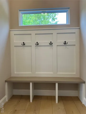 $950,000 | 8737 Magdalen Avenue, St. Louis, MO 63144