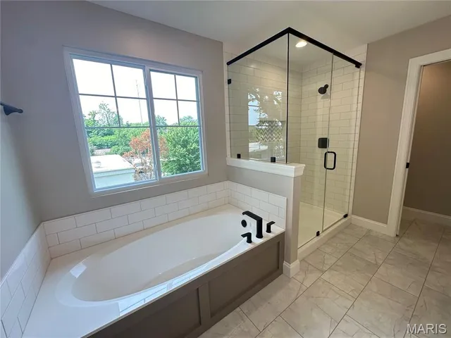 $950,000 | 8737 Magdalen Avenue, St. Louis, MO 63144