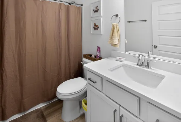 $2,300 | 159 Blooming Cove, Crestview, FL 32539