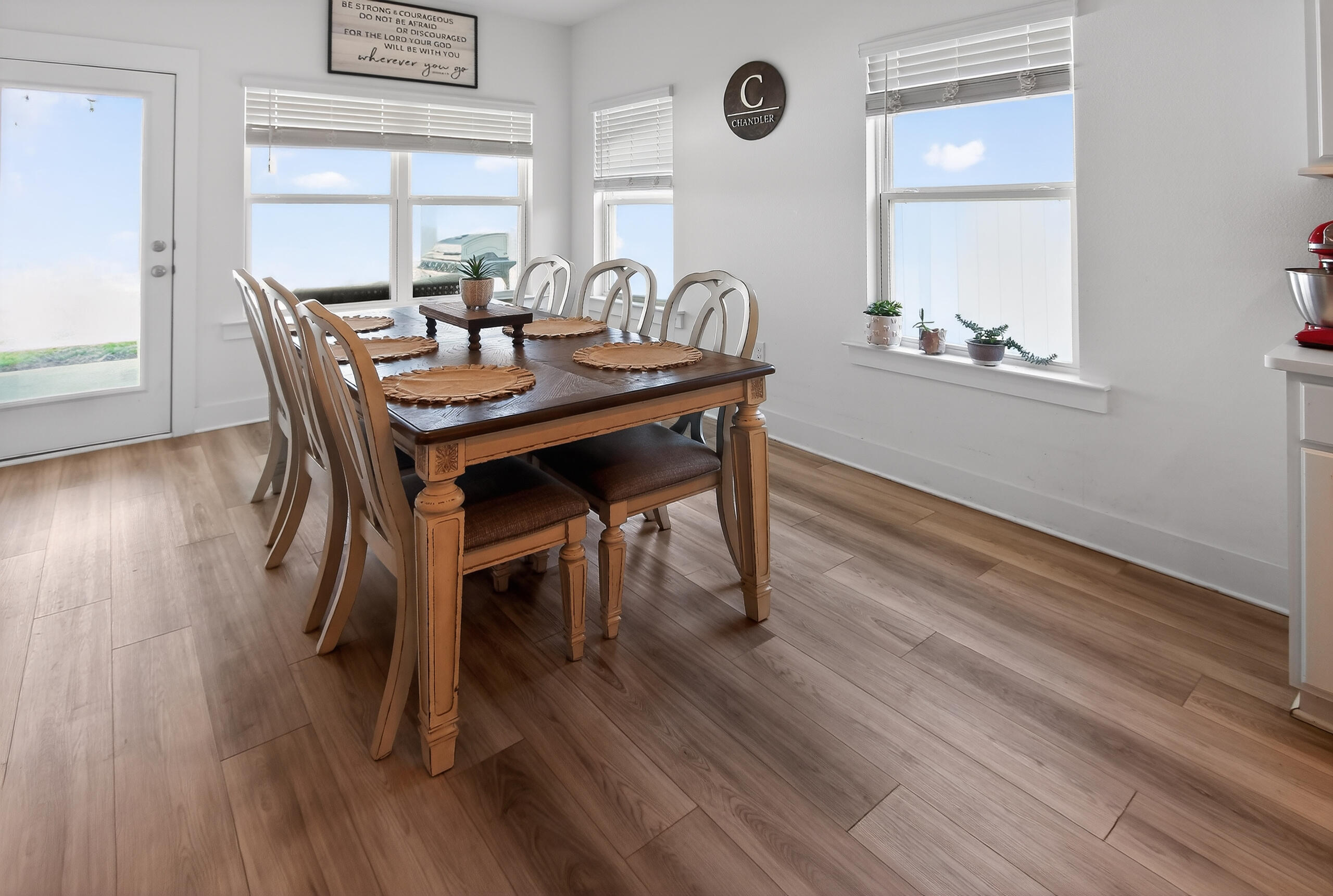 159 Blooming Cove Crestview, FL 32539 - Photo 6 of 26 IMG_4765