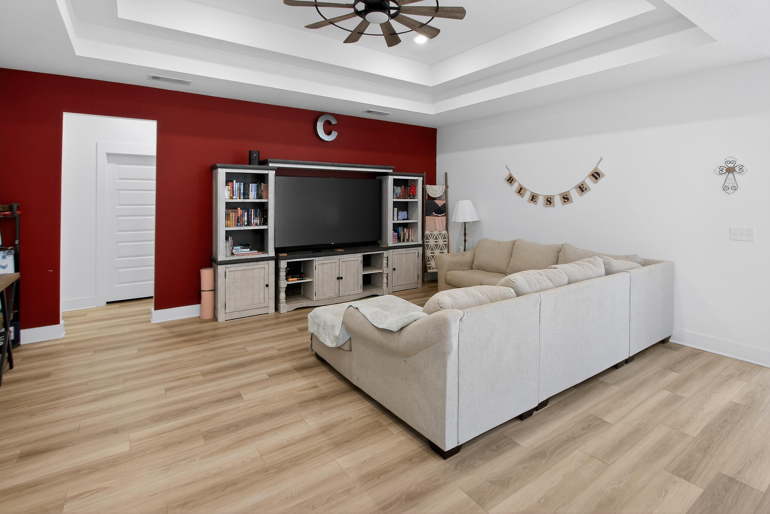 159 Blooming Cove Crestview, FL 32539 - Photo 8 of 26 IMG_4774