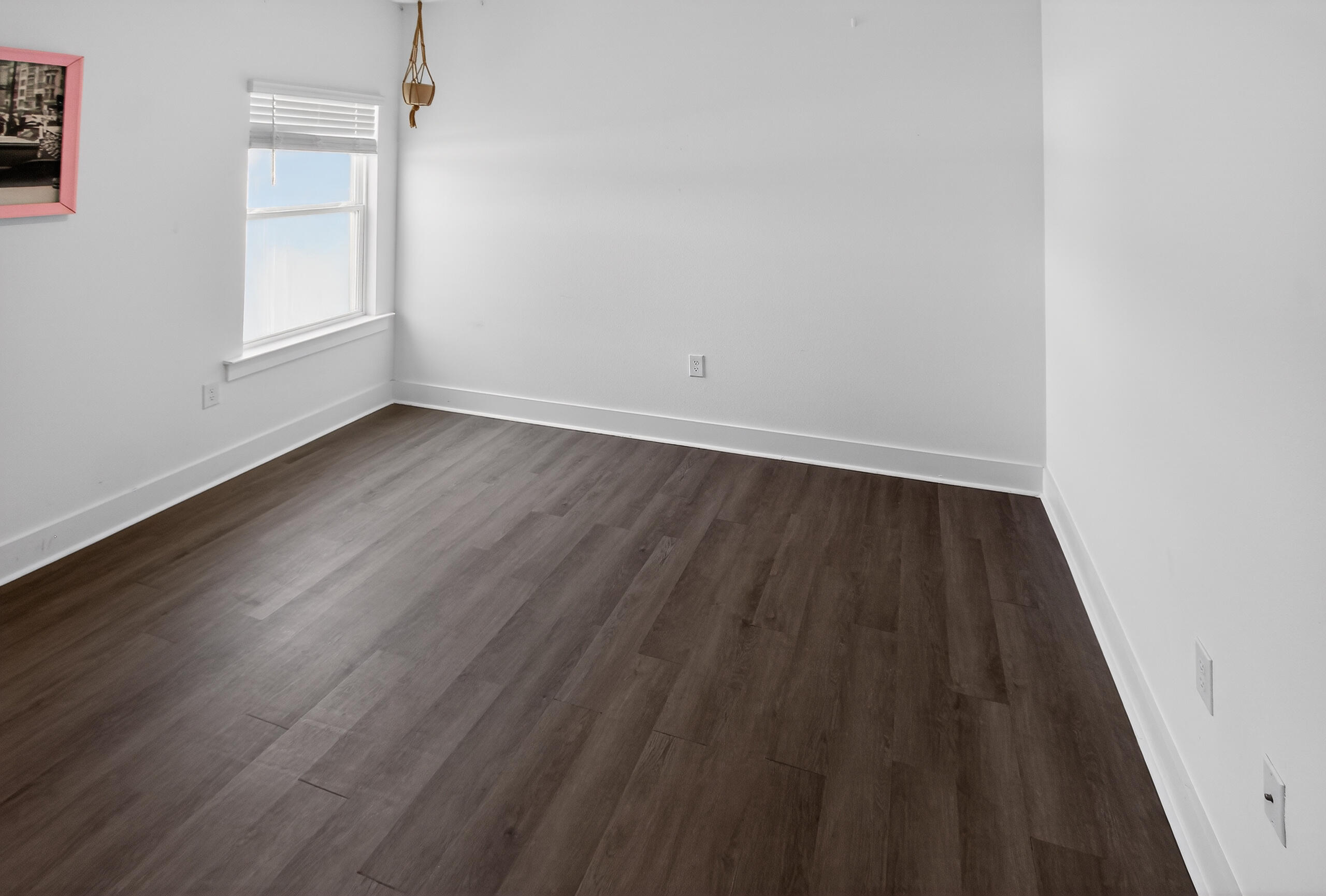 159 Blooming Cove Crestview, FL 32539 - Photo 10 of 26 IMG_4782