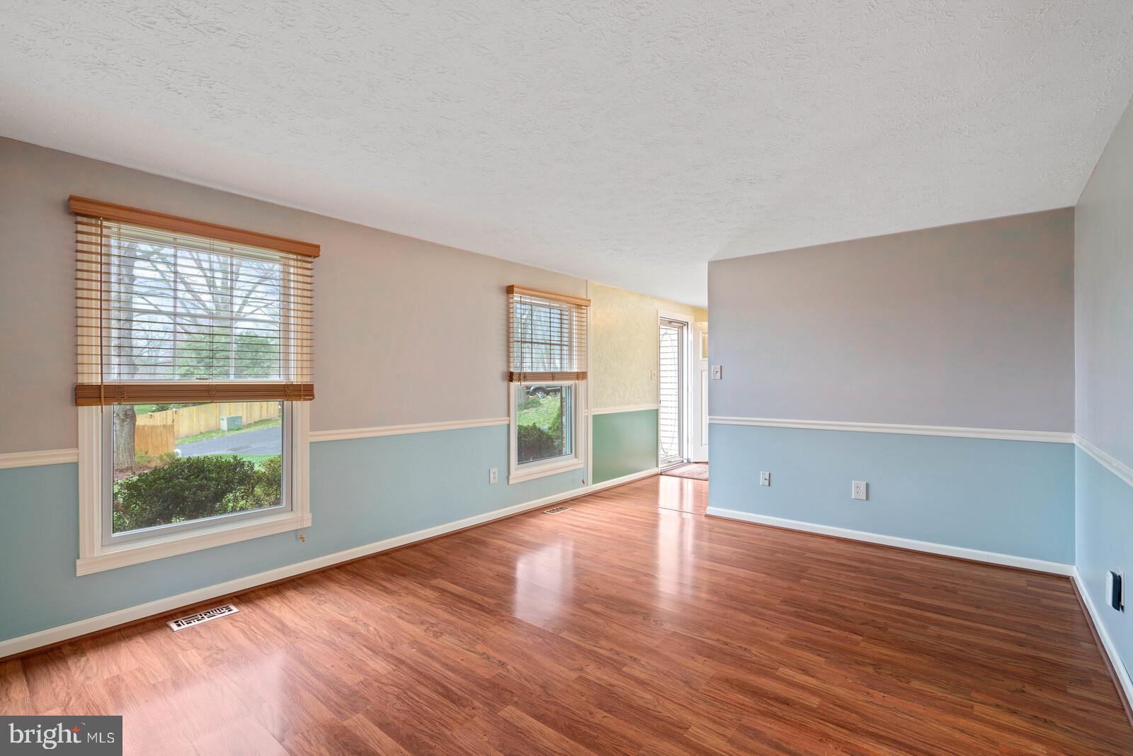 7514 Candytuft Court Springfield, VA 22153 - Photo 13 of 43 Living Room