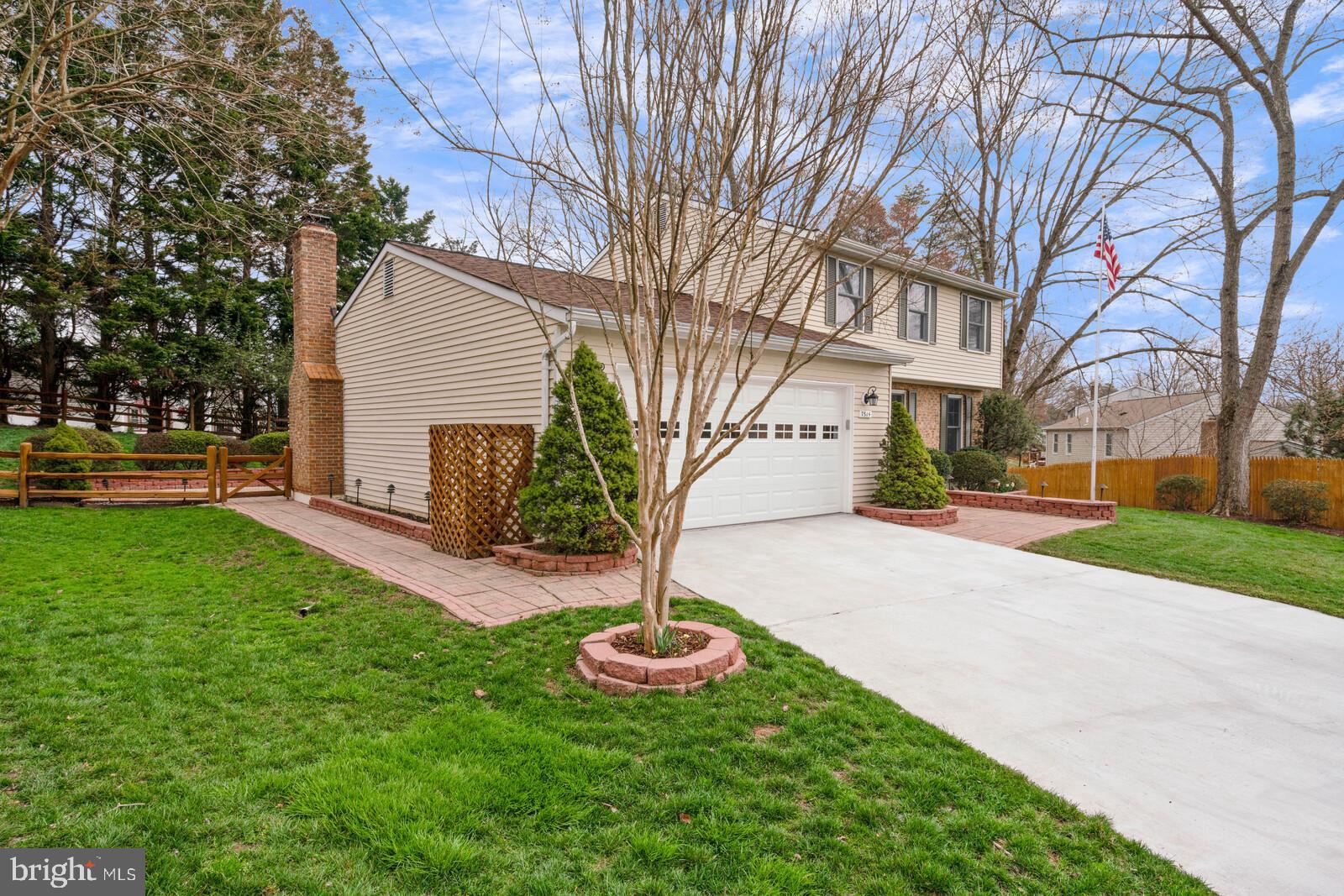 7514 Candytuft Court Springfield, VA 22153 - Photo 3 of 43 Attached two car garage