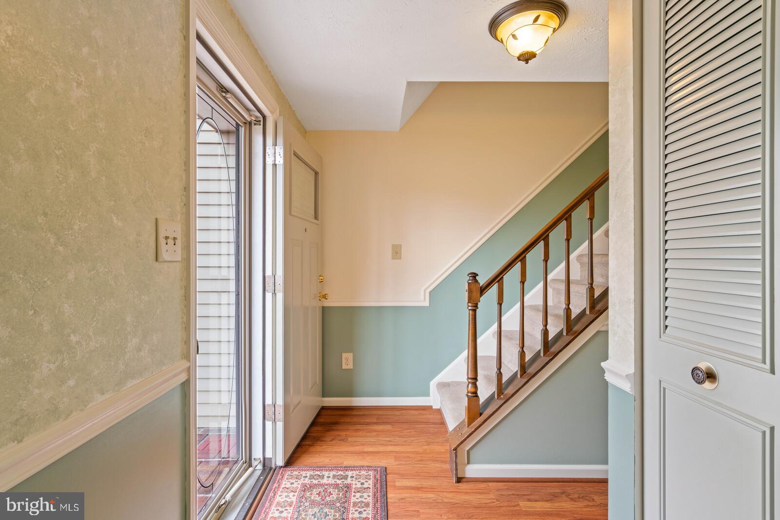 7514 Candytuft Court Springfield, VA 22153 - Photo 6 of 43 Gallery Image 6