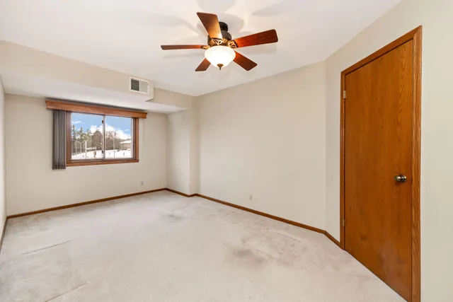 $220,000 | 7234 North Green Bay Avenue, Unit 212, Glendale, WI 53209