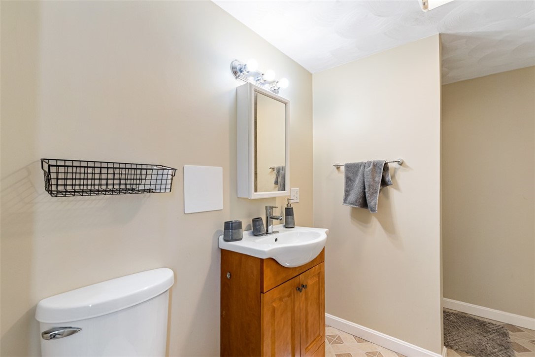 4 Wayne Street Narragansett, RI 02882 - Photo 19 of 22 Bathroom with shower in basement