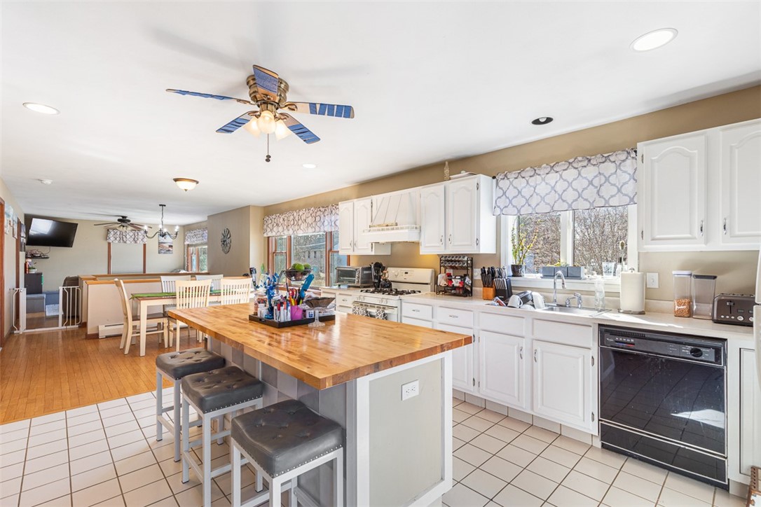 4 Wayne Street Narragansett, RI 02882 - Photo 6 of 22 From Kitchen into living room