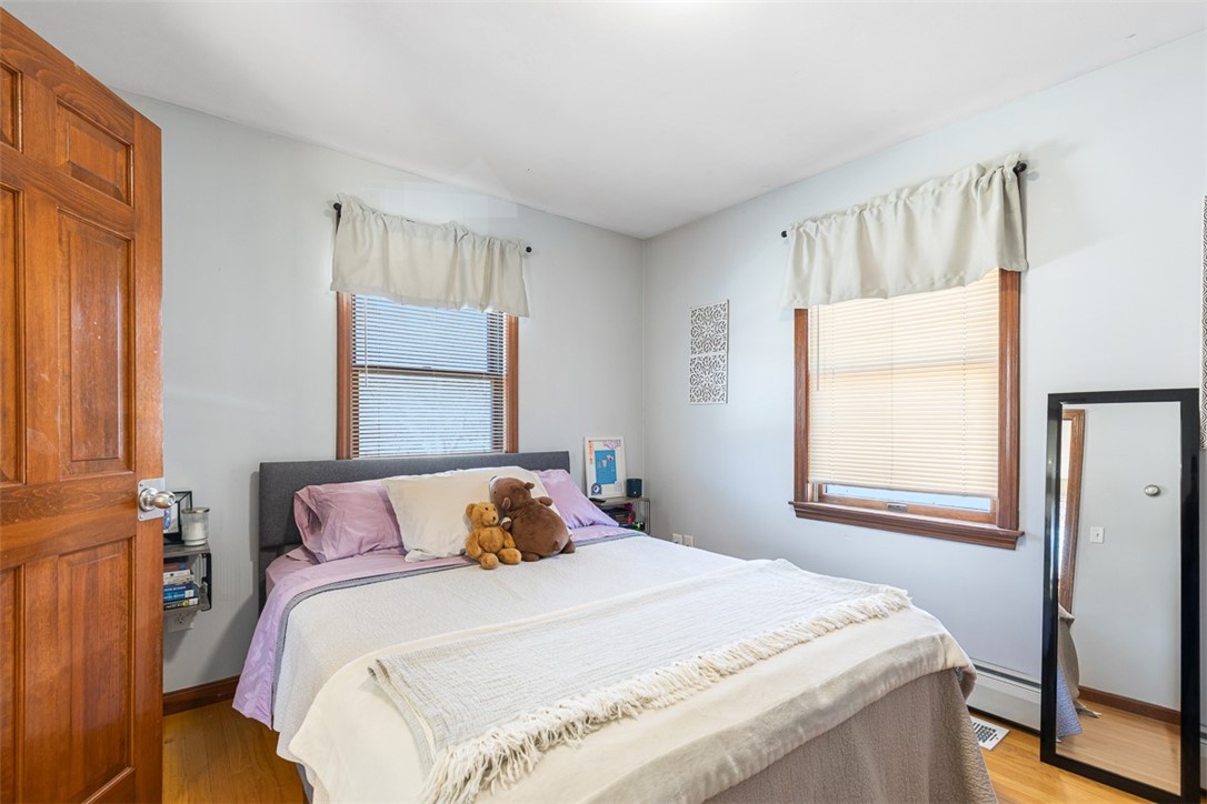 4 Wayne Street Narragansett, RI 02882 - Photo 8 of 22 1st bedroom off kitchen
