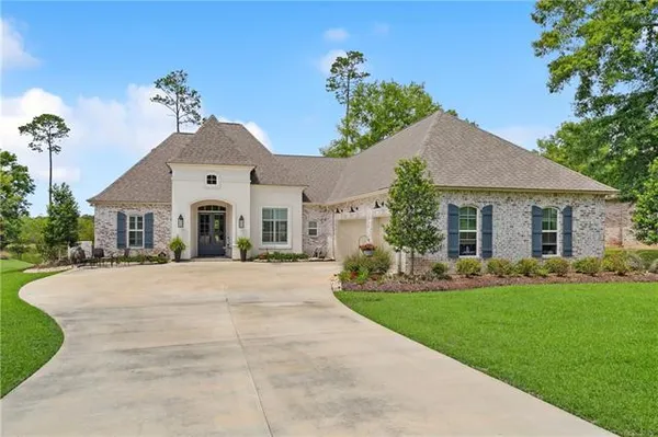 $799,000 | 736 Plantation Drive, Abita Springs, LA 70420