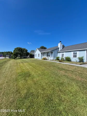 $1,395 | 204 Zachary Lane, Hubert, NC 28539