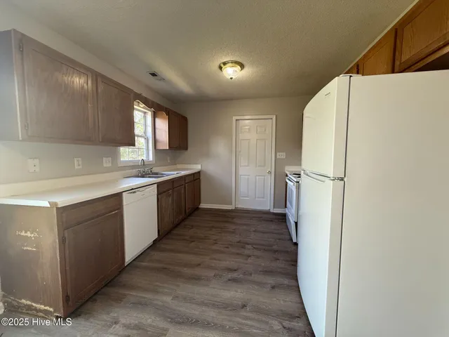 $1,395 | 204 Zachary Lane, Hubert, NC 28539