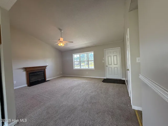 $1,395 | 204 Zachary Lane, Hubert, NC 28539