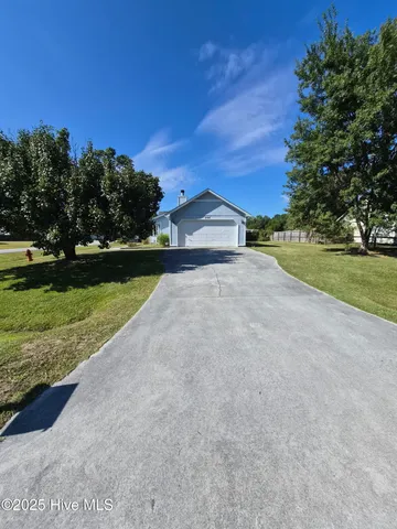 $1,395 | 204 Zachary Lane, Hubert, NC 28539