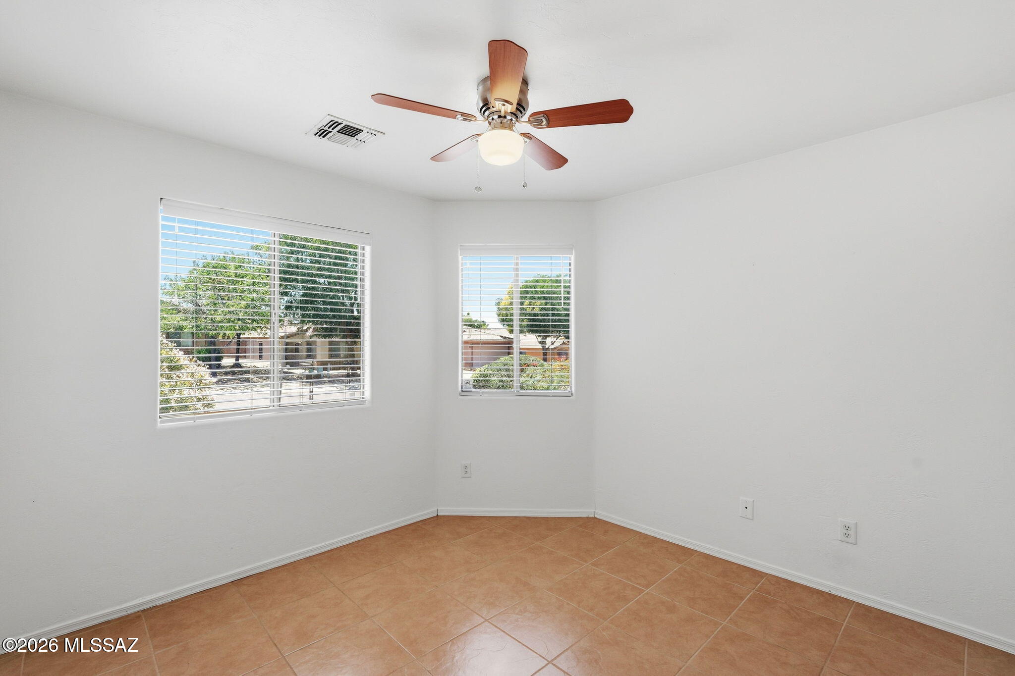 8435 East Bowline Road Tucson, AZ 85710 - Photo 26 of 42 024_ListerPros