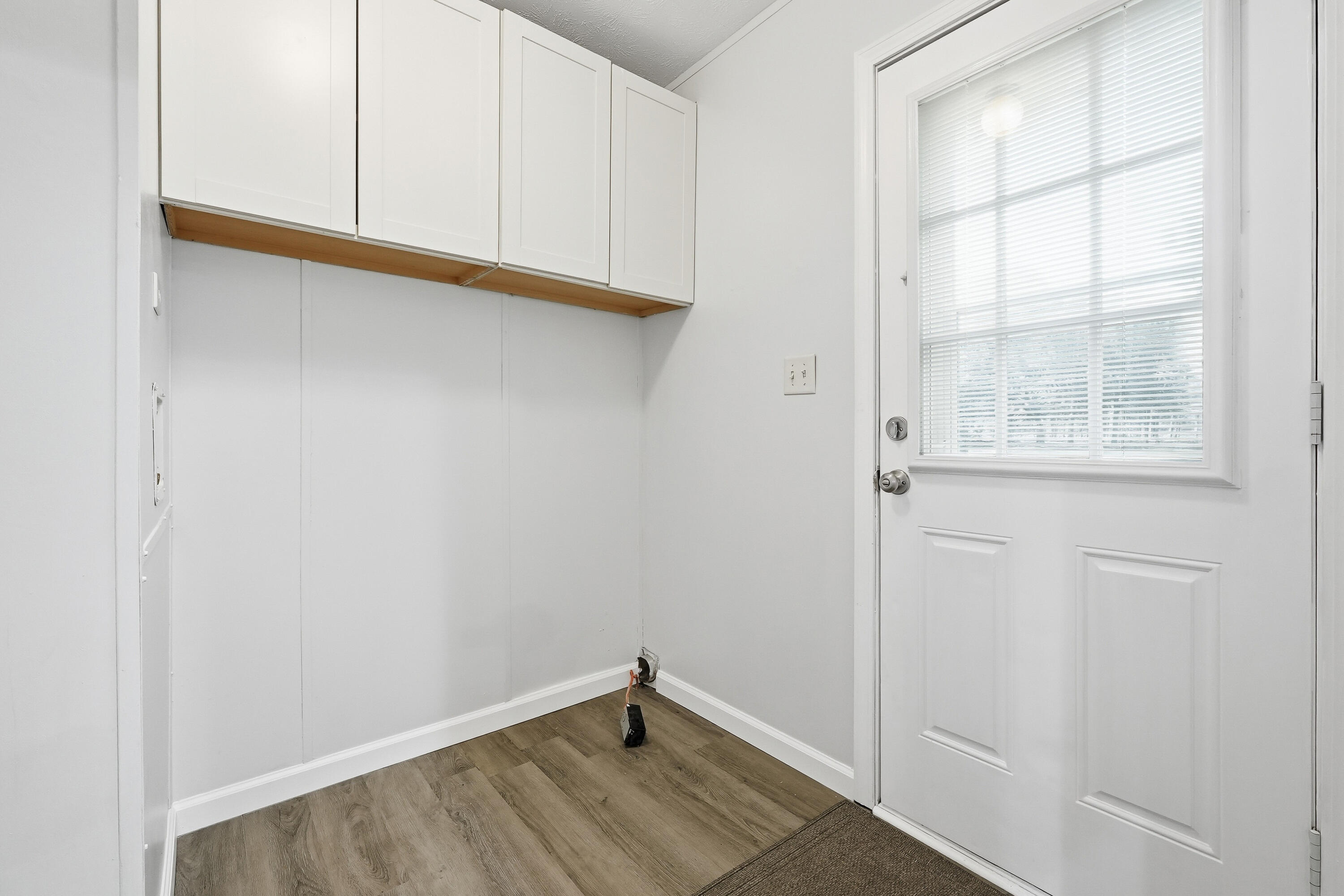 482 Roberts Road East DeFuniak Springs, FL 32433 - Photo 49 of 61 a view of a room with rack on the wall