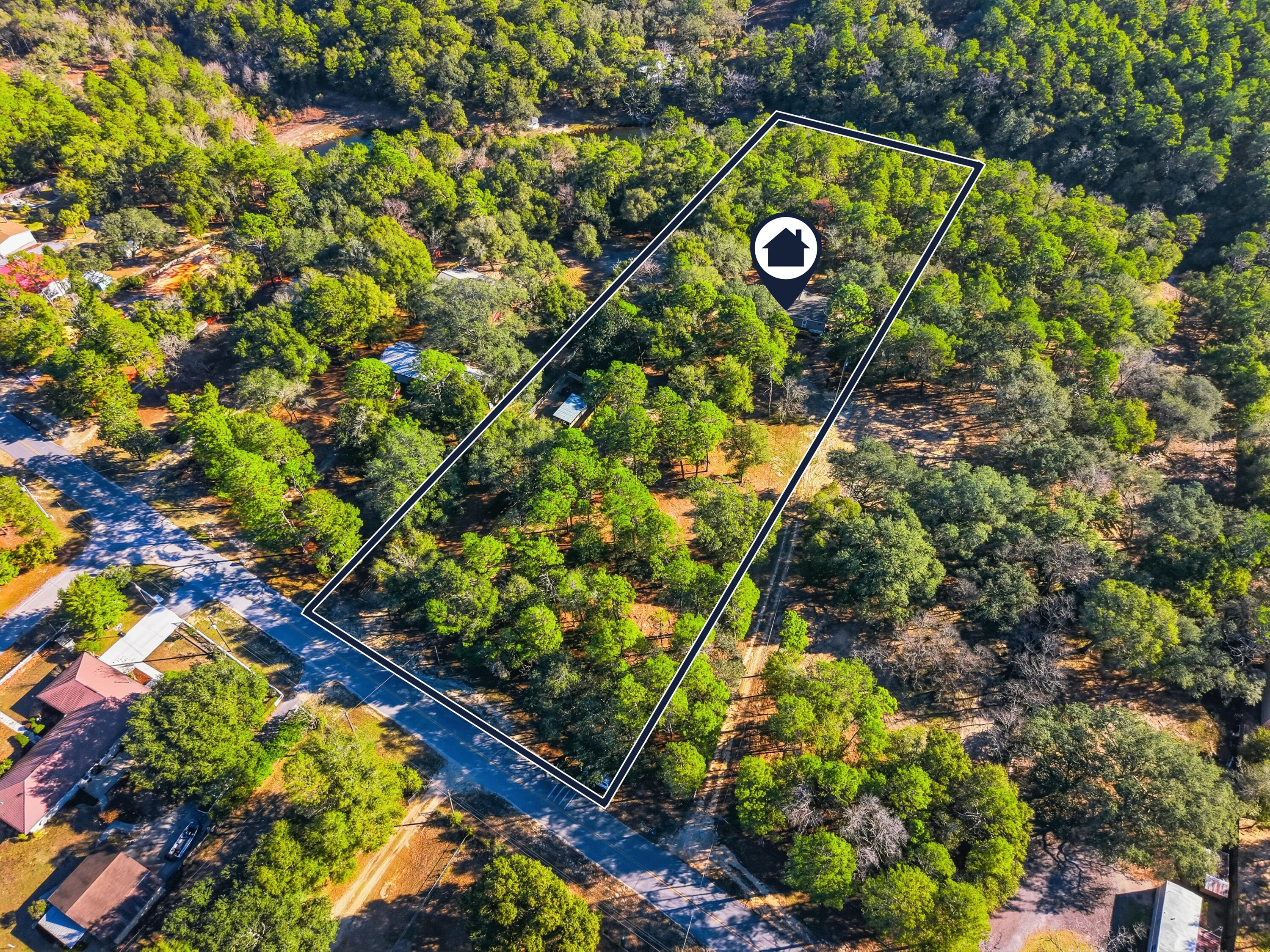 482 Roberts Road East DeFuniak Springs, FL 32433 - Photo 51 of 61 a view of a tree with a tree