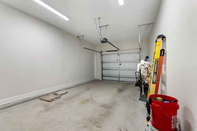 a view of a storage & utility room