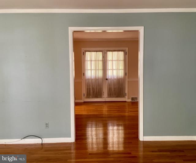 30 Sunset Lake Road Bridgeton, NJ 08302 - Photo 13 of 62 Looking into Dining Room