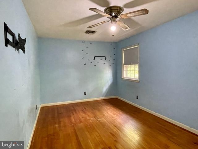 30 Sunset Lake Road Bridgeton, NJ 08302 - Photo 42 of 62 Bedroom 3