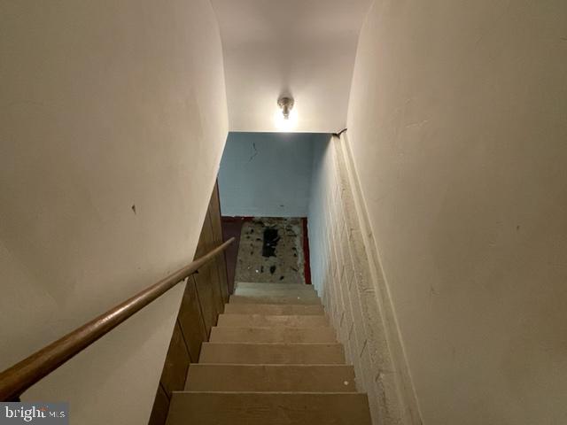 30 Sunset Lake Road Bridgeton, NJ 08302 - Photo 45 of 62 Basement stairs